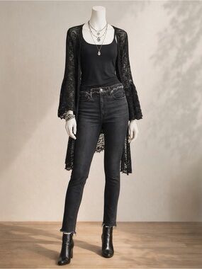 Reformation Black Cropped Cigarette Jeans 29 Raw Hem Distressed High Rise